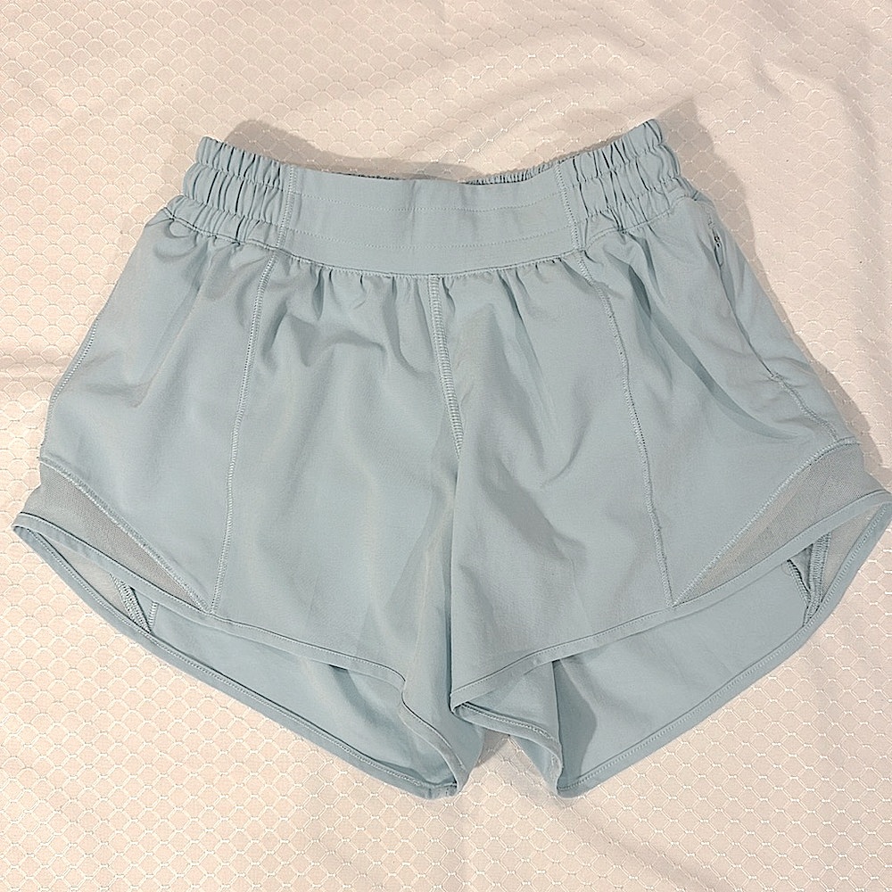 Like new! Worn once! Lululemon Hotty Hot Low-Rise Lined Short 4”, lt blue size 2